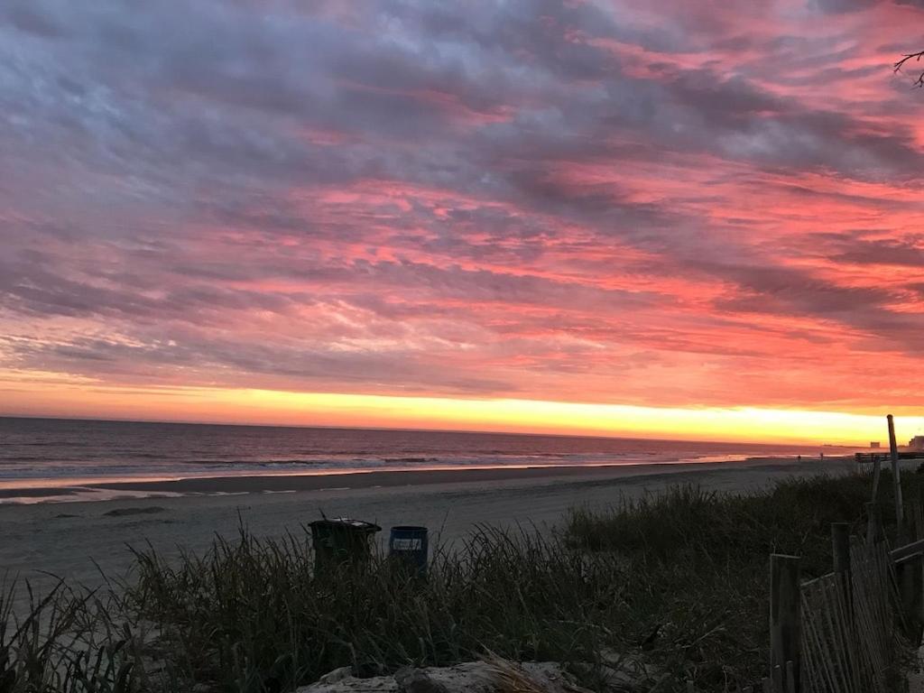 Fabulous Ocean Front Penthouse Condo Myrtle Beach Exteriör bild